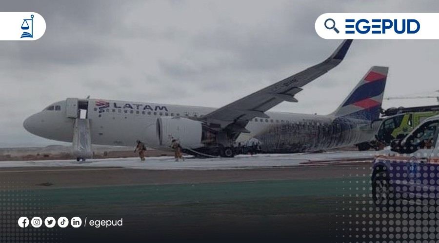 URGENTE: Avin colisiona contra un vehculo en aeropuerto Jorge Chvez y provoca incendio